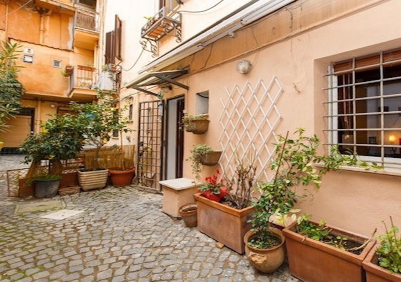 Independent With Garden Heart Of Trastevere John Cabot Róma Kültér fotó